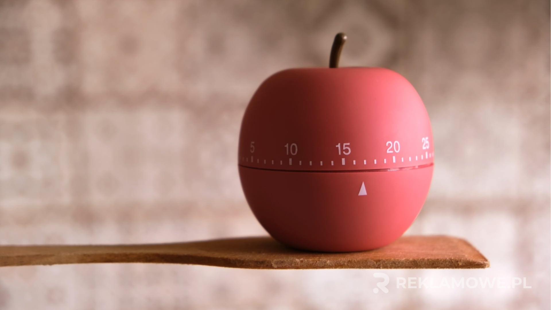 Innowacyjne zastosowania minutników reklamowych w marketingu